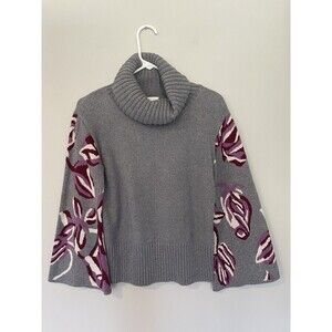 Cabi Style 3704 Eden Pullover Turtleneck Bell Sleeve Gray Patterned Sz XS